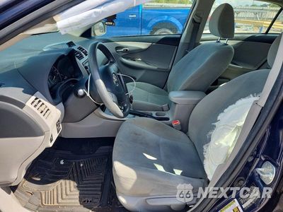 Zdjęcie 7 z 12 samochodu: 2012 TOYOTA COROLLA LE VIN:2T1BU4EE1CC876837 - miniatura