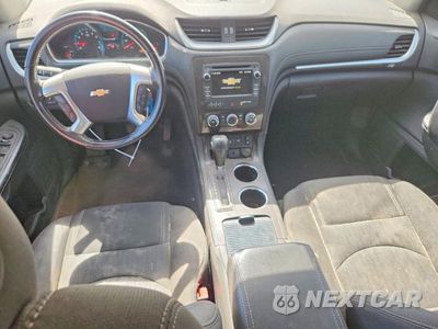Zdjęcie 8 z 13 samochodu: 2017 CHEVROLET TRAVERSE LT VIN:1GNKVGKD0HJ103452 - miniatura