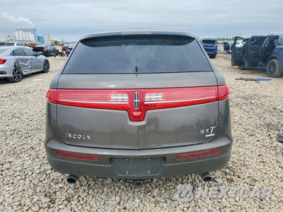 Zdjęcie 6 z 13 samochodu: 2011 LINCOLN MKT VIN:2LMHJ5AT6BBJ51884 - miniatura