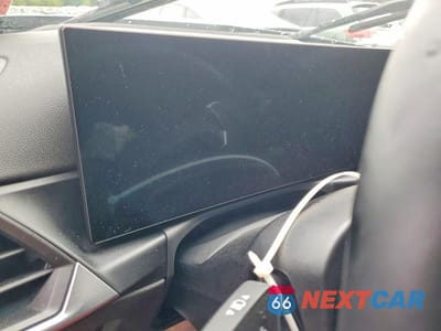 Zdjęcie 9 z 12 samochodu: 2023 BMW 330XI VIN:3MW89FF09P8D40537 - miniatura