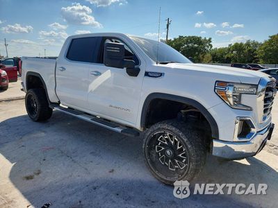 Czwarte zdjęcie samochodu z boku: 2020 GMC SIERRA K1500 SLT VIN:3GTU9DETXLG389280 - miniatura