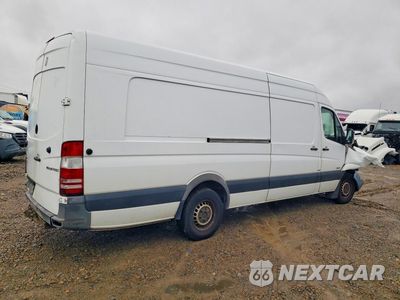 Trzecie zdjęcie samochodu z tyłu: 2015 MERCEDES-BENZ SPRINTER 2500 VIN:WD3PE8DC9FP117315 - miniatura