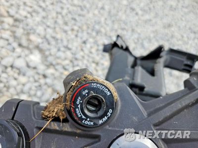 Zdjęcie 7 z 9 samochodu: 2024 KAWASAKI ZX636 K VIN:JKBZXJJ16RA008441 - miniatura