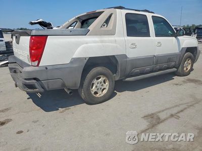Trzecie zdjęcie samochodu z tyłu: 2004 CHEVROLET AVALANCHE C1500 VIN:3GNEC12T04G192572 - miniatura