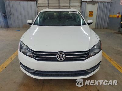 Piąte zdjęcie samochodu w środku: 2014 VOLKSWAGEN PASSAT SE VIN:1VWBP7A33EC021305 - miniatura
