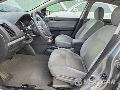 Zdjęcie 7 z 12 samochodu: 2012 NISSAN SENTRA 2.0 VIN:3N1AB6AP7CL615409 - miniatura