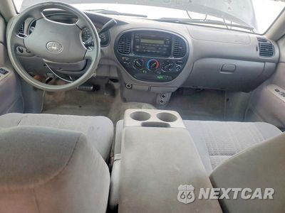 Zdjęcie 8 z 12 samochodu: 2004 TOYOTA TUNDRA SR5 VIN:5TBRN34194S444809 - miniatura