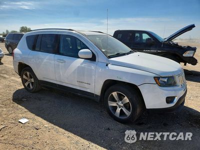 Czwarte zdjęcie samochodu z boku: 2016 JEEP COMPASS LATITUDE VIN:1C4NJDEB7GD799637 - miniatura
