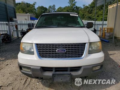 Piąte zdjęcie samochodu w środku: 2004 FORD EXPEDITION XLT VIN:1FMPU16L04LA62234 - miniatura