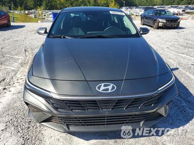 Piąte zdjęcie samochodu w środku: 2025 HYUNDAI ELANTRA SE VIN:KMHLL4DG0SU006987 - miniatura