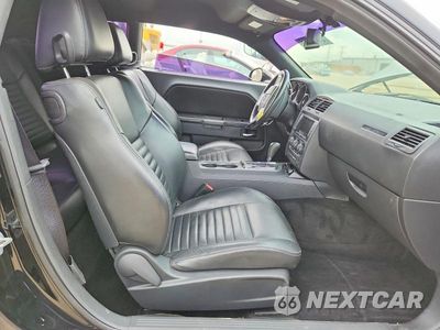 Zdjęcie 7 z 12 samochodu: 2013 DODGE CHALLENGER R/T VIN:2C3CDYBT7DH524680 - miniatura