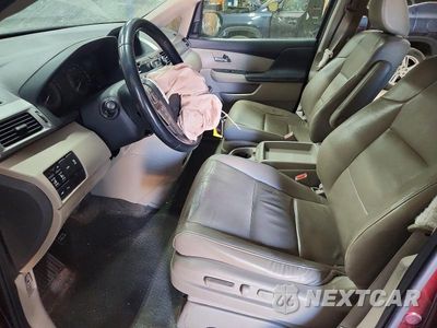Zdjęcie 7 z 14 samochodu: 2016 HONDA ODYSSEY TOURING VIN:5FNRL5H91GB060962 - miniatura