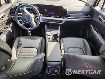 Zdjęcie 8 z 13 samochodu: 2025 KIA SPORTAGE SX PRESTIGE VIN:KNDPXCDG4S7250936 - miniatura
