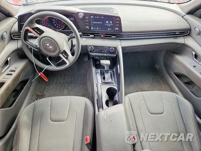 Zdjęcie 8 z 13 samochodu: 2021 HYUNDAI ELANTRA SEL VIN:KMHLM4AG6MU074473 - miniatura