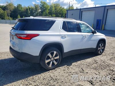 Trzecie zdjęcie samochodu z tyłu: 2019 CHEVROLET TRAVERSE LT VIN:1GNEVHKW1KJ207024 - miniatura