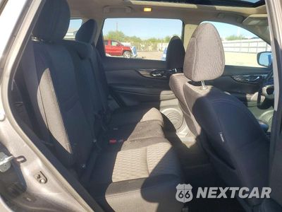 Zdjęcie 11 z 14 samochodu: 2017 NISSAN ROGUE SV VIN:5N1AT2MTXHC737353 - miniatura