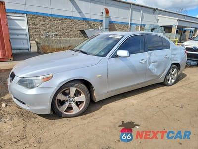 2007 BMW 530 XI WBANF735X7CU24148 - główne zdjęcie licytacji z USA - miniatura