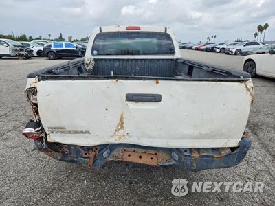 Zdjęcie 6 z 12 samochodu: 2005 TOYOTA TACOMA ACCESS CAB VIN:5TETX22N05Z074894 - miniatura