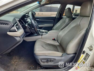 Zdjęcie 7 z 12 samochodu: 2018 TOYOTA CAMRY SE VIN:4T1B11HK2JU085785 - miniatura