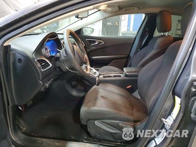 Zdjęcie 7 z 12 samochodu: 2015 CHRYSLER 200 LIMITED VIN:1C3CCCAB4FN657129 - miniatura