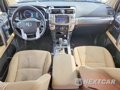 Zdjęcie 8 z 13 samochodu: 2016 TOYOTA 4RUNNER SR5 VIN:JTEBU5JR6G5327891 - miniatura