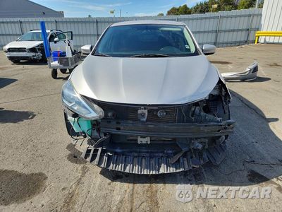 Piąte zdjęcie samochodu w środku: 2018 NISSAN SENTRA S VIN:3N1AB7AP0JY279821 - miniatura