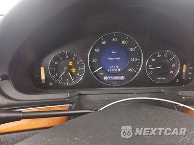 Zdjęcie 9 z 12 samochodu: 2006 MERCEDES-BENZ E 500 VIN:WDBUF70J86A813282 - miniatura
