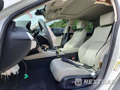 Zdjęcie 7 z 12 samochodu: 2018 HONDA ACCORD EX VIN:1HGCV1F42JA106400 - miniatura