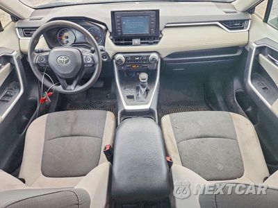 Zdjęcie 8 z 13 samochodu: 2019 TOYOTA RAV4 XLE VIN:2T3P1RFV4KC016477 - miniatura