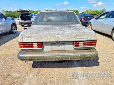 Zdjęcie 7 z 13 samochodu: 1984 MERCEDES-BENZ 300 DT VIN:WDBAB33A5EA158483 - miniatura