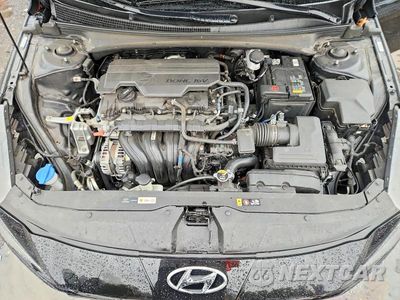 Zdjęcie 11 z 12 samochodu: 2023 HYUNDAI ELANTRA SEL VIN:KMHLM4AGXPU583003 - miniatura