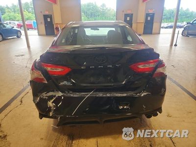 Zdjęcie 6 z 12 samochodu: 2018 TOYOTA CAMRY SE VIN:4T1B11HK2JU077668 - miniatura