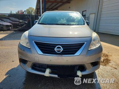Piąte zdjęcie samochodu w środku: 2014 NISSAN VERSA 1.6 SV VIN:3N1CN7AP6EK455828 - miniatura