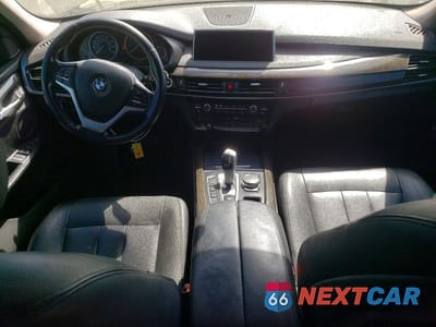 Zdjęcie 8 z 12 samochodu: 2015 BMW X5 XDRIVE35I VIN:5UXKR0C59F0P10849 - miniatura