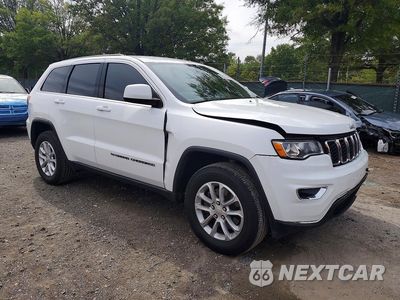 Czwarte zdjęcie samochodu z boku: 2022 JEEP GRAND CHEROKEE LAREDO E VIN:1C4RJFAG3NC175058 - miniatura