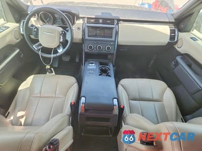 Zdjęcie 8 z 13 samochodu: 2019 LAND ROVER DISCOVERY SE VIN:SALRG2RV8KA094499 - miniatura