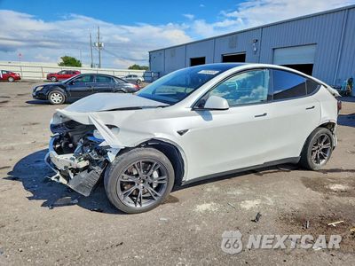 2025 TESLA MODEL Y 7SAYGDEE7SA344231 - główne zdjęcie licytacji z USA - miniatura