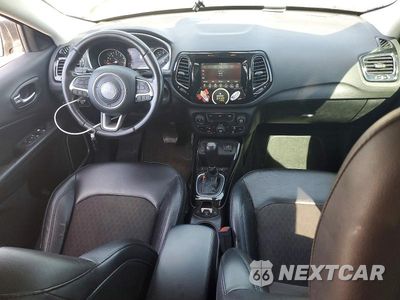 Zdjęcie 8 z 12 samochodu: 2020 JEEP COMPASS LATITUDE VIN:3C4NJCBB0LT125199 - miniatura
