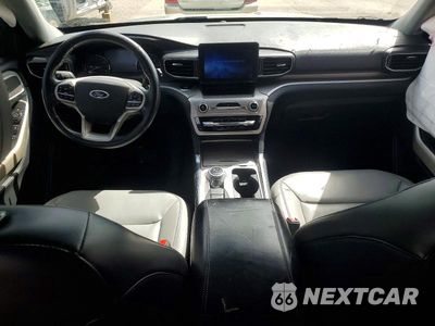 Zdjęcie 8 z 13 samochodu: 2021 FORD EXPLORER XLT VIN:1FMSK8DH5MGA94029 - miniatura