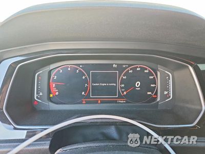 Zdjęcie 9 z 13 samochodu: 2019 VOLKSWAGEN JETTA GLI VIN:3VW5T7BU5KM202870 - miniatura