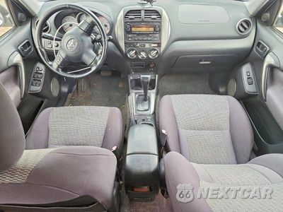 Zdjęcie 8 z 12 samochodu: 2004 TOYOTA RAV4 BASE VIN:JTEGD20V440037905 - miniatura