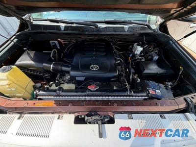 Zdjęcie 7 z 14 samochodu: 2014 TOYOTA TUNDRA CREWMAX PLATINUM VIN:5TFAW5F13EX406028 - miniatura