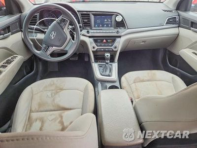 Zdjęcie 8 z 12 samochodu: 2017 HYUNDAI ELANTRA SE VIN:5NPD84LF3HH015415 - miniatura