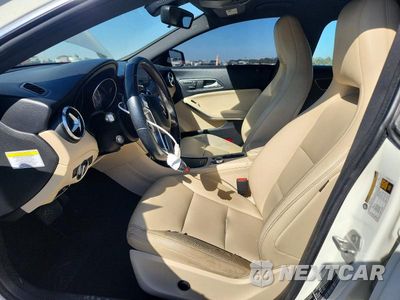 Zdjęcie 7 z 12 samochodu: 2014 MERCEDES-BENZ CLA 250 VIN:WDDSJ4EB9EN039788 - miniatura