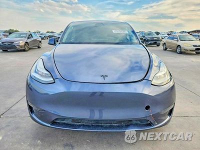 Piąte zdjęcie samochodu w środku: 2023 TESLA MODEL Y VIN:7SAYGDEE4PA103735 - miniatura