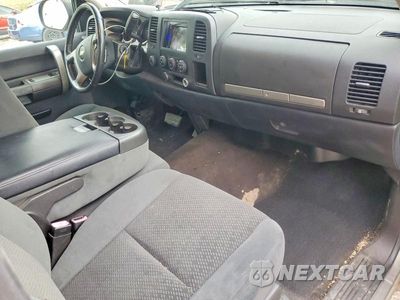 Zdjęcie 8 z 12 samochodu: 2007 CHEVROLET SILVERADO K1500 VIN:1GCEK14C87Z554497 - miniatura