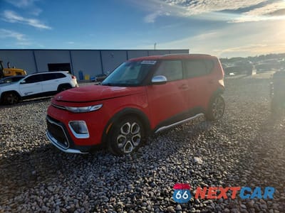 2020 KIA SOUL X-LINE KNDJ23AU9L7123406 - główne zdjęcie licytacji z USA - miniatura