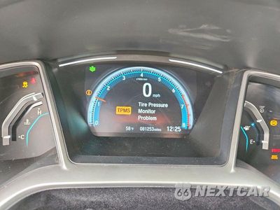 Zdjęcie 9 z 12 samochodu: 2017 HONDA CIVIC EX VIN:2HGFC1E32HH638110 - miniatura