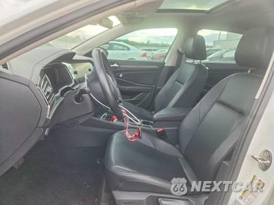Zdjęcie 7 z 12 samochodu: 2019 VOLKSWAGEN JETTA SEL VIN:3VWE57BU6KM039124 - miniatura