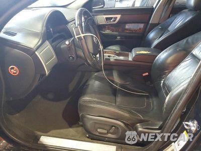 Zdjęcie 7 z 12 samochodu: 2012 JAGUAR XF XF VIN:SAJWA0FB6CLS38794 - miniatura